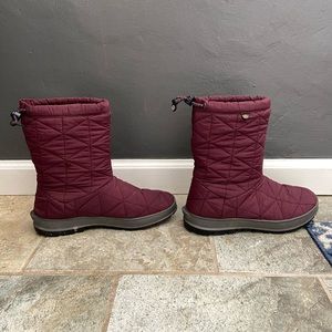 Women’s snowday mid bogs